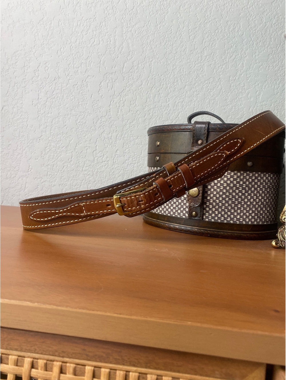 Western Brown Leather Belt w/ Contrast Stitching